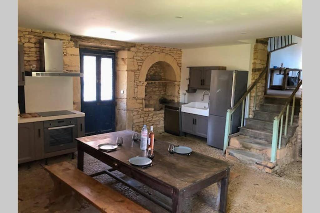Chez Renou Et Prosperou Maison Typique Du Sarladait Saint-Genies エクステリア 写真