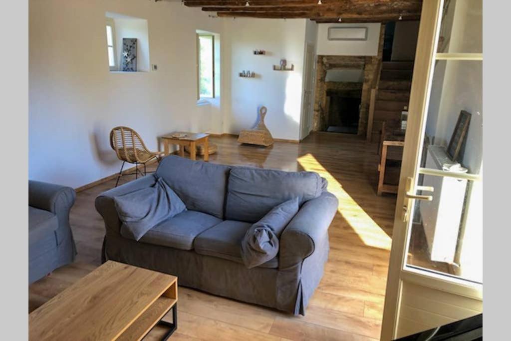 Chez Renou Et Prosperou Maison Typique Du Sarladait Saint-Genies エクステリア 写真