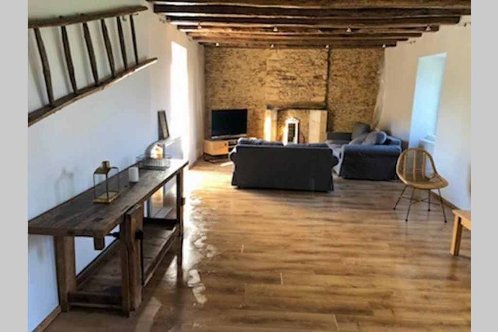 Chez Renou Et Prosperou Maison Typique Du Sarladait Saint-Genies エクステリア 写真