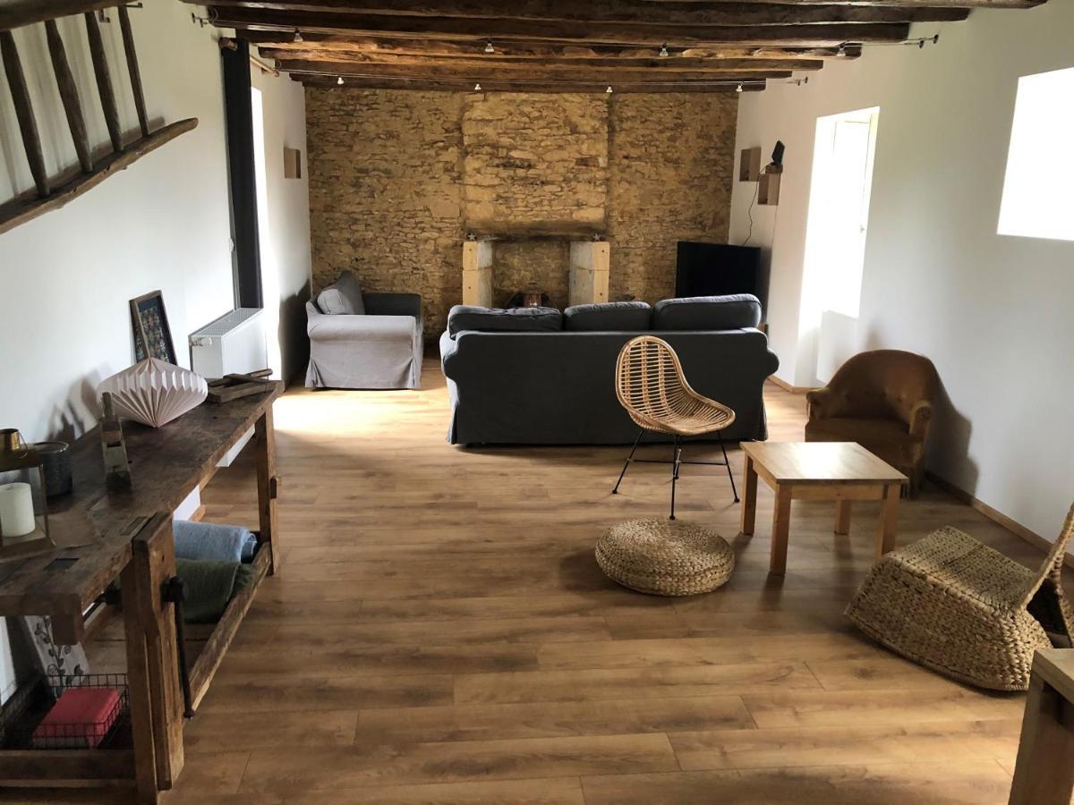 Chez Renou Et Prosperou Maison Typique Du Sarladait Saint-Genies エクステリア 写真