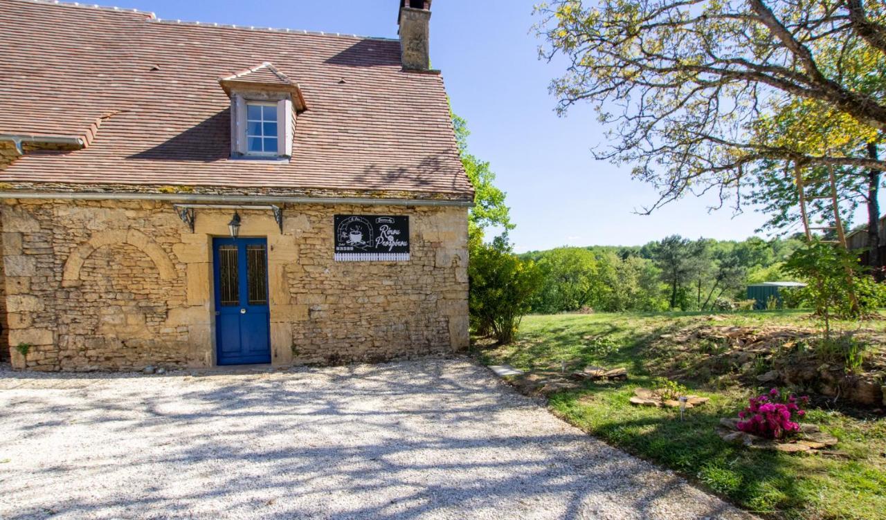 Chez Renou Et Prosperou Maison Typique Du Sarladait Saint-Genies エクステリア 写真