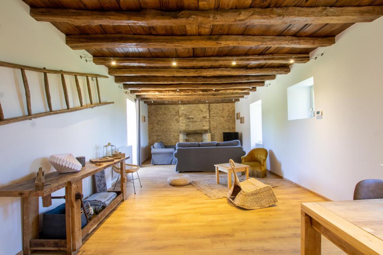 Chez Renou Et Prosperou Maison Typique Du Sarladait Saint-Genies エクステリア 写真
