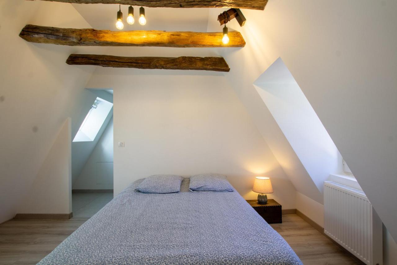 Chez Renou Et Prosperou Maison Typique Du Sarladait Saint-Genies エクステリア 写真