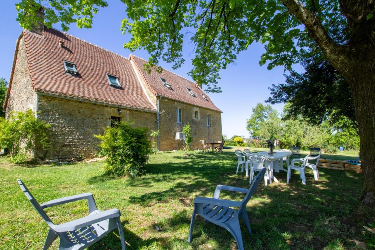 Chez Renou Et Prosperou Maison Typique Du Sarladait Saint-Genies エクステリア 写真